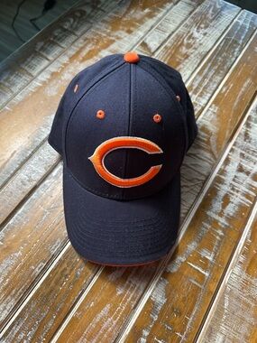 New NFL Apparel Chicago Bears adjustable hat One Size